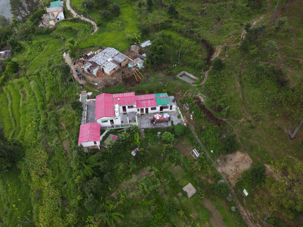 White peak homestay, Khirsu, Uttarakhand