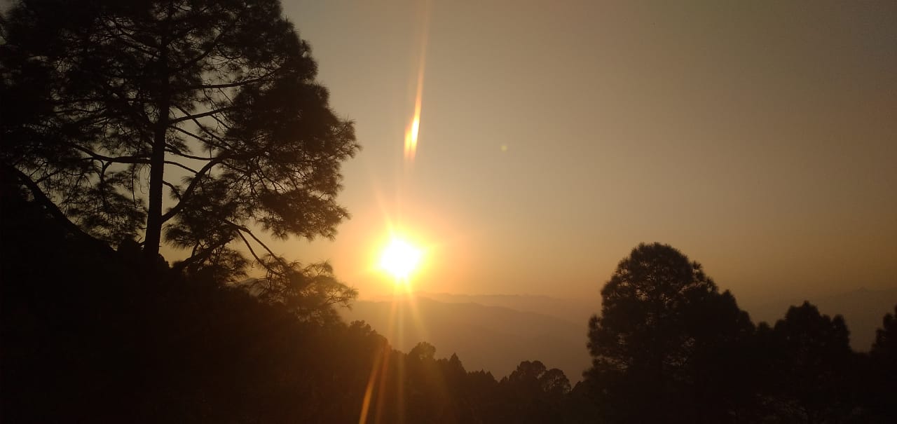 White peak homestay, Khirsu, Uttarakhand